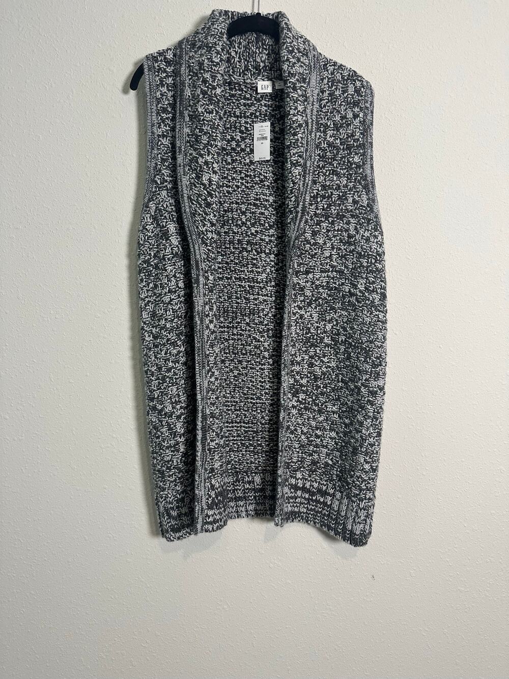 Gap sweater vest knit pattern and cozy shawl collar size XS